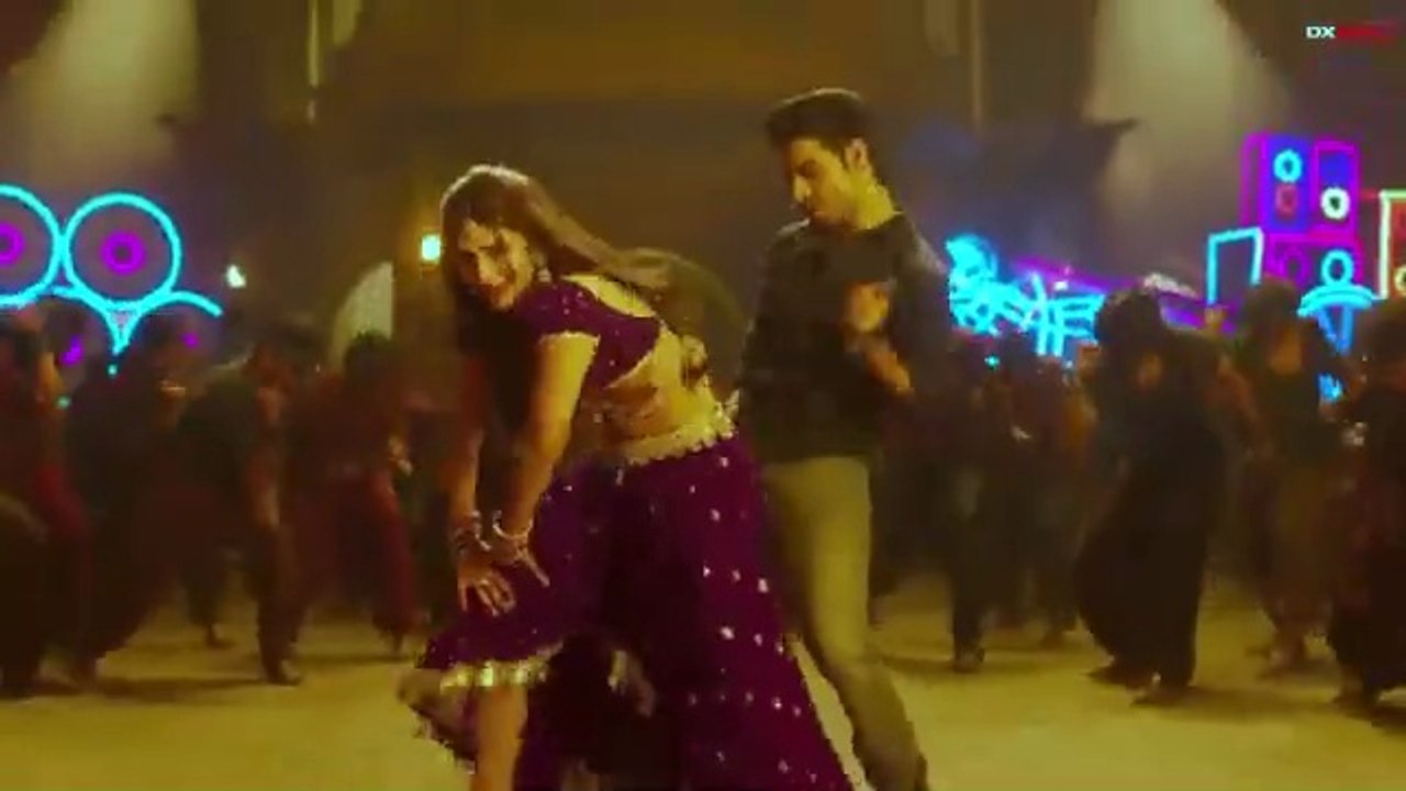 AAJ KA NASHA  || Hot Bollywood Item Song  #shortmax #viralbollywoodsong #ForYou #Magic