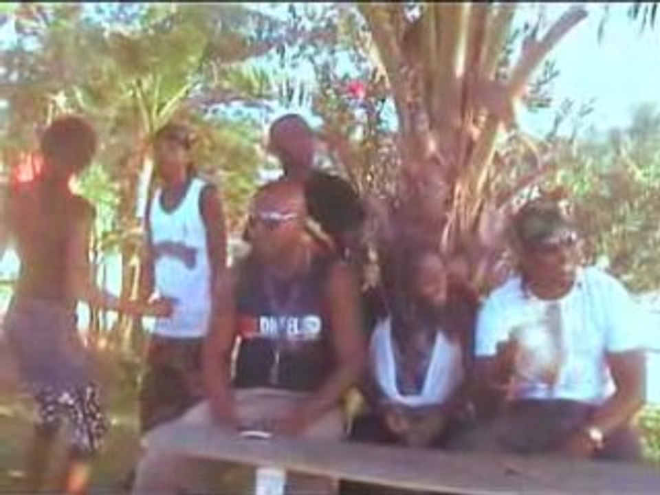 TAFA K'aza ela loatra anao agny