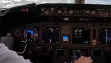 “Intense Cockpit POV Turbulence, Shaking, and Nail-Biting Landings” #EpicFlightMoments #AirTravelDrama #CockpitView #TurbulentLanding #IntenseApproach