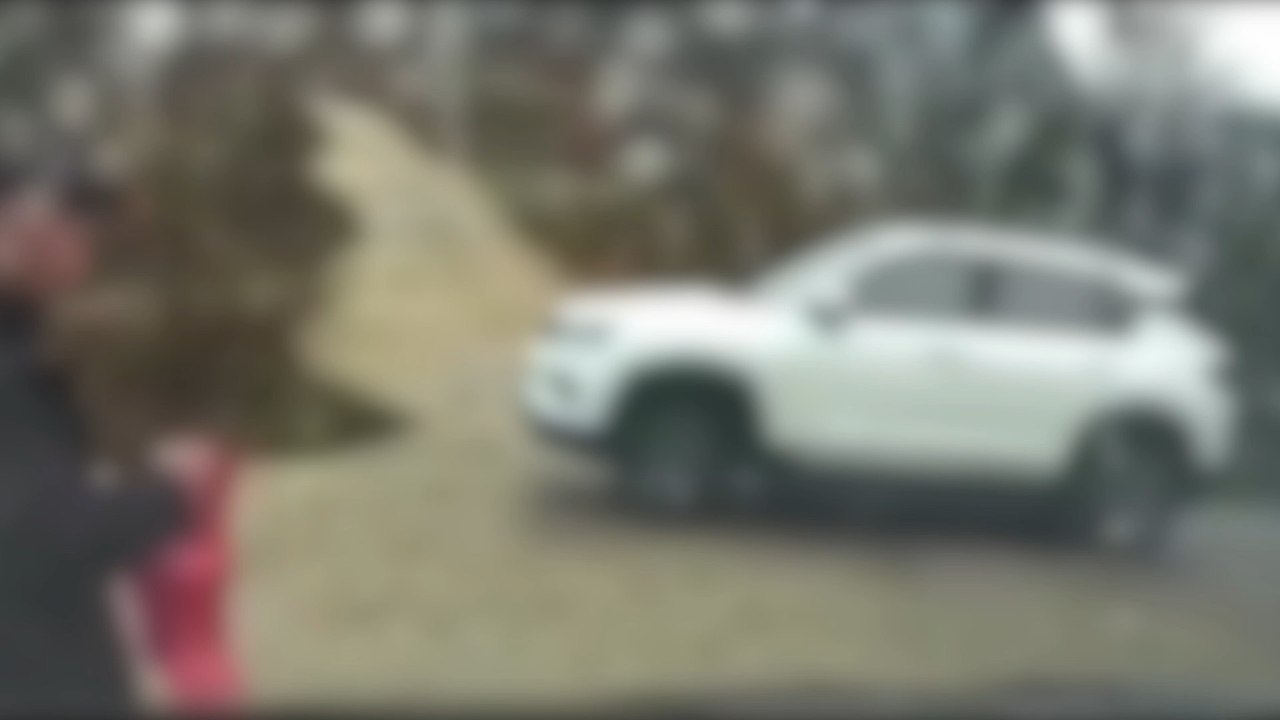 Traffic Accident Compilation | Episode 7｜Car: I'm tired; I'm lying down to rest for a while.