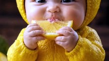 A cute lemon baby