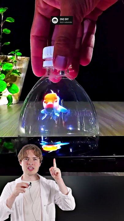 Créer un HOLOGRAMME maison !