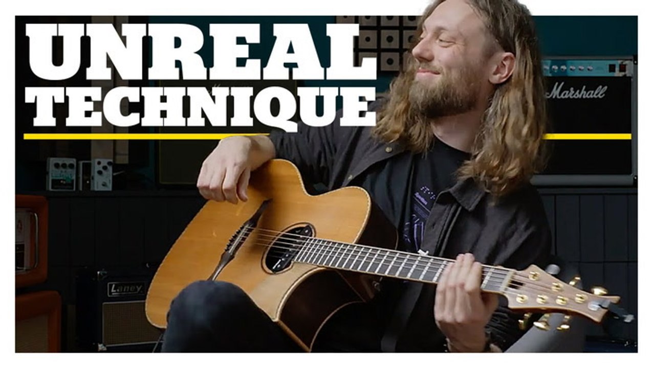 Mike Dawes Plays Stunning Percussive Fingerstyl...