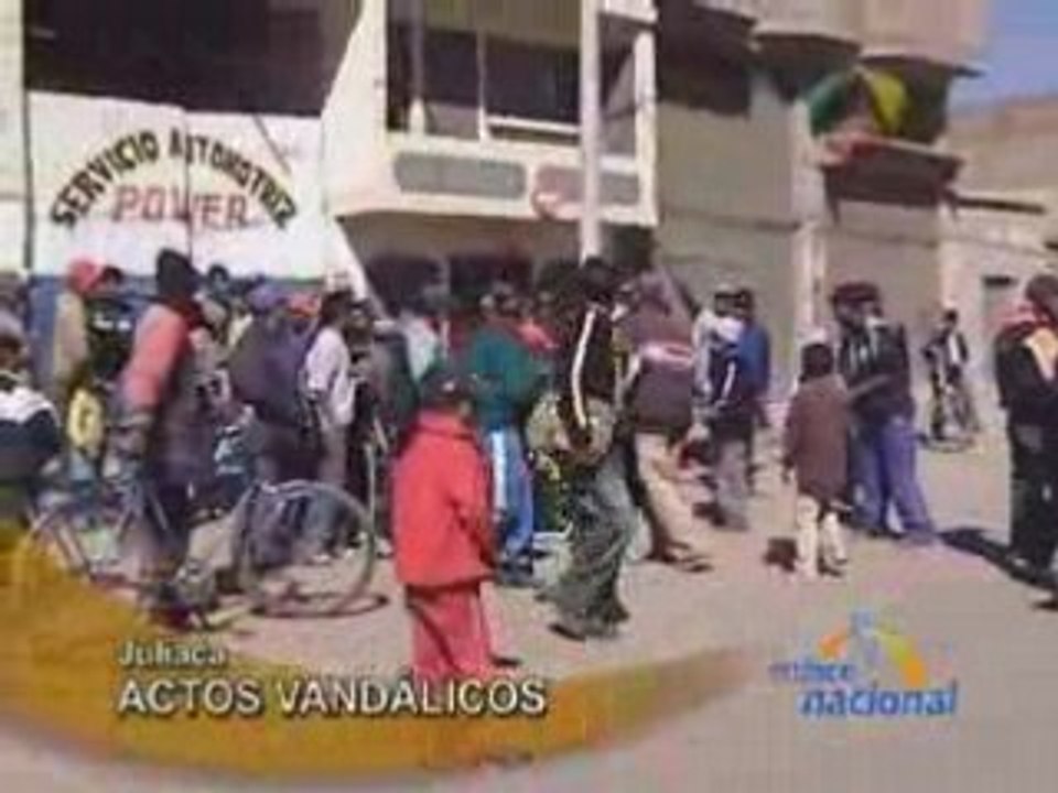 ACTOS VANDÁLICOS - JULIACA