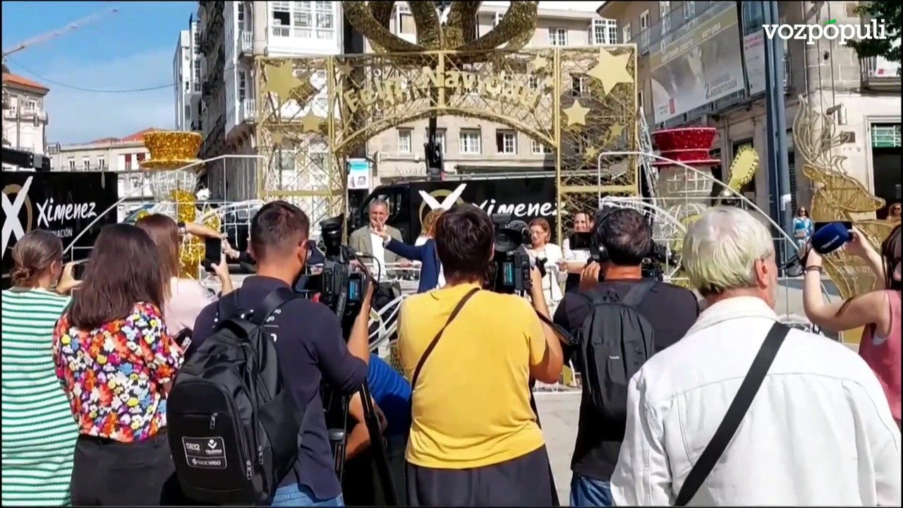 ¡Ya es Navidad en Vigo! Abel Caballero empieza a poner la decoración