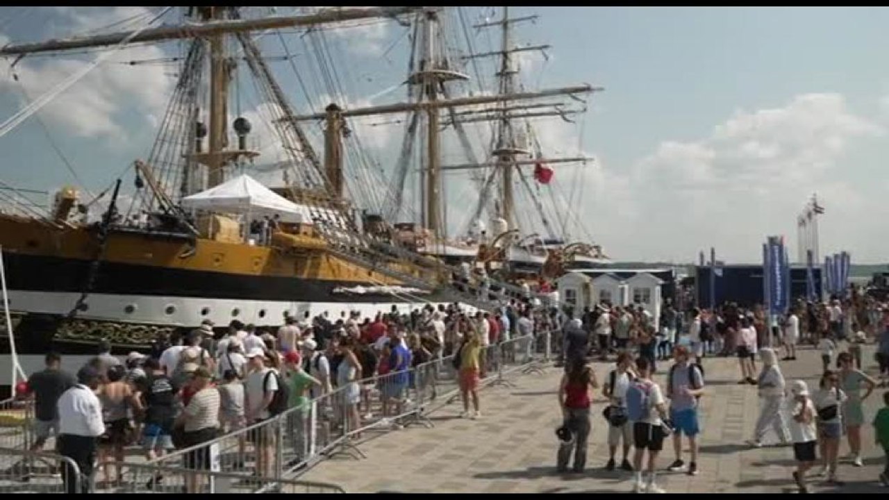 Oltre 10 mila persone sull'Amerigo Vespucci nella tappa a Québec City