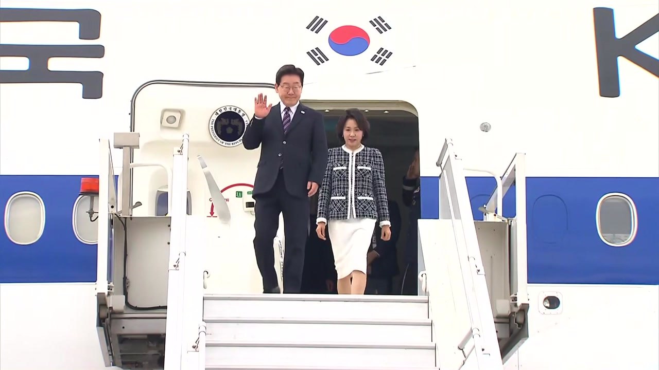 이 대통령, 두 번째 남미 순방국 칠레 도착...정상회담 예정 / YTN