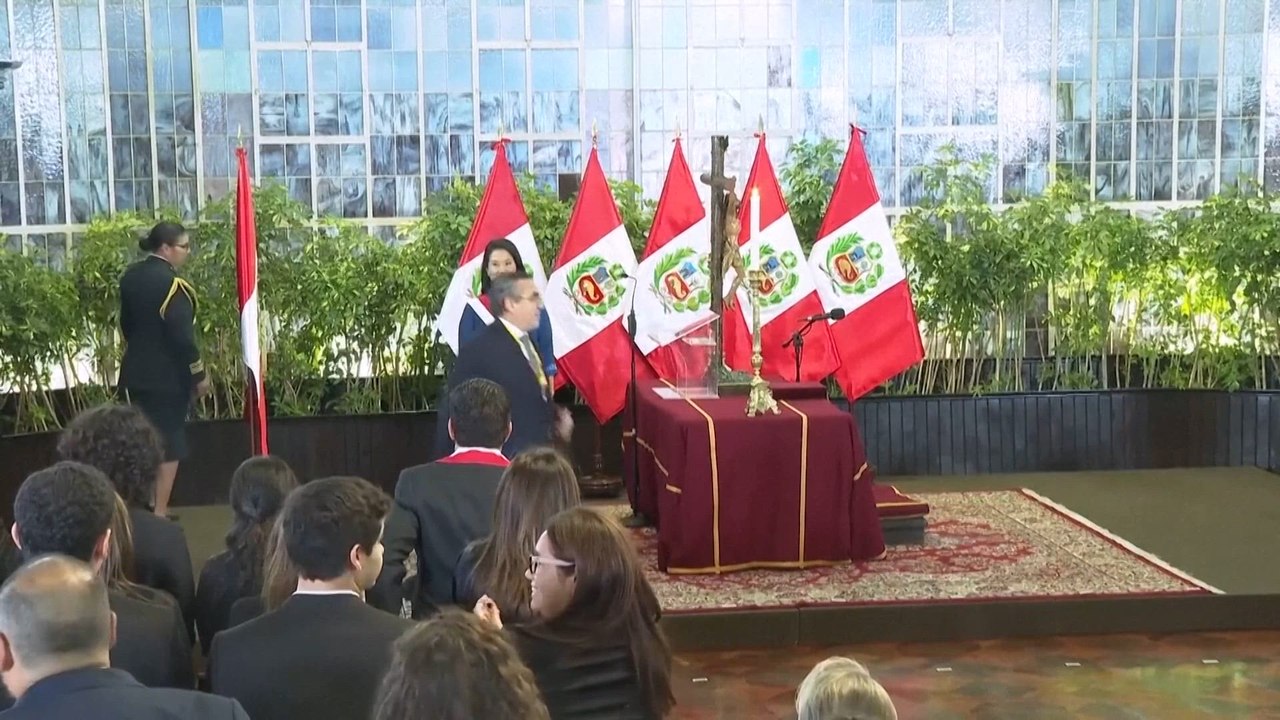 Keiko Fujimori presenta su nuevo Gabinete