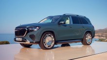 Mercedes-Maybach GLS 680 Exterior Design in Dark petrol
