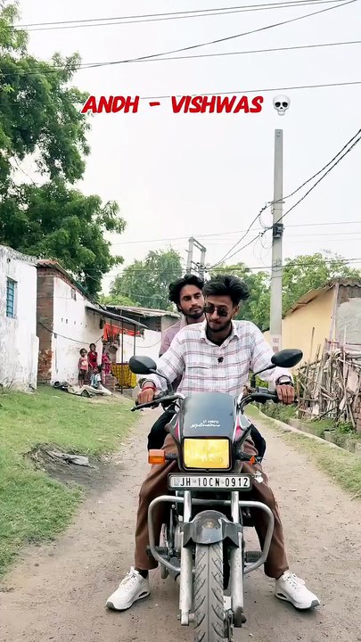 Andh-Vishwas Gone Wrong! 🐈‍⬛😂 | Funny Bike Crash Meme