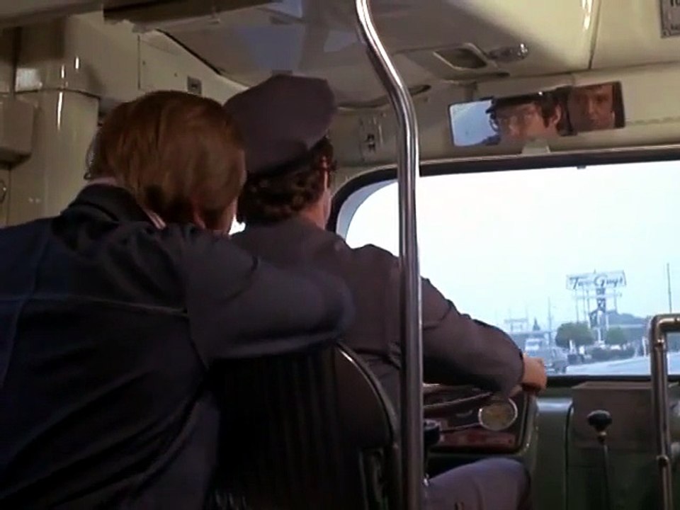 S.W.A.T. S02E04 Dealers in Death