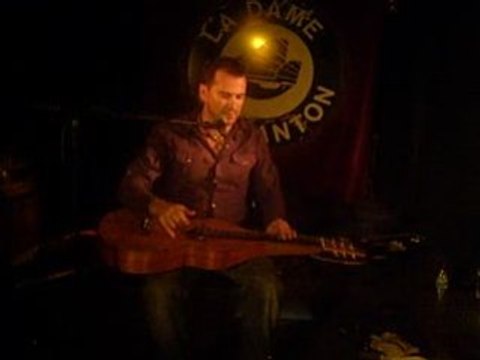 Mick Hart - 08 - Walk With Me (@ Dame du Canton )