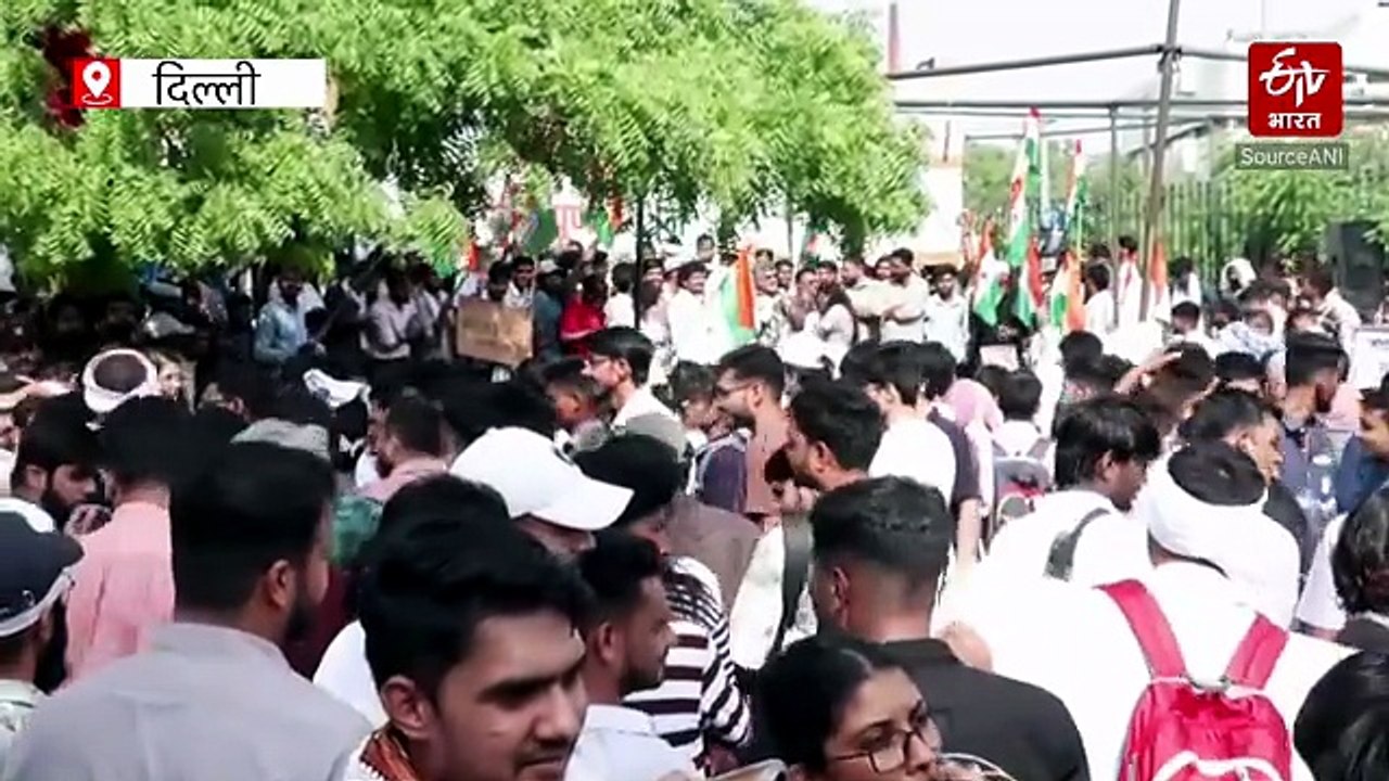 जंतर-मंतर पर आंदोलन तेज, भूख हड़ताल के दूसरे दि...