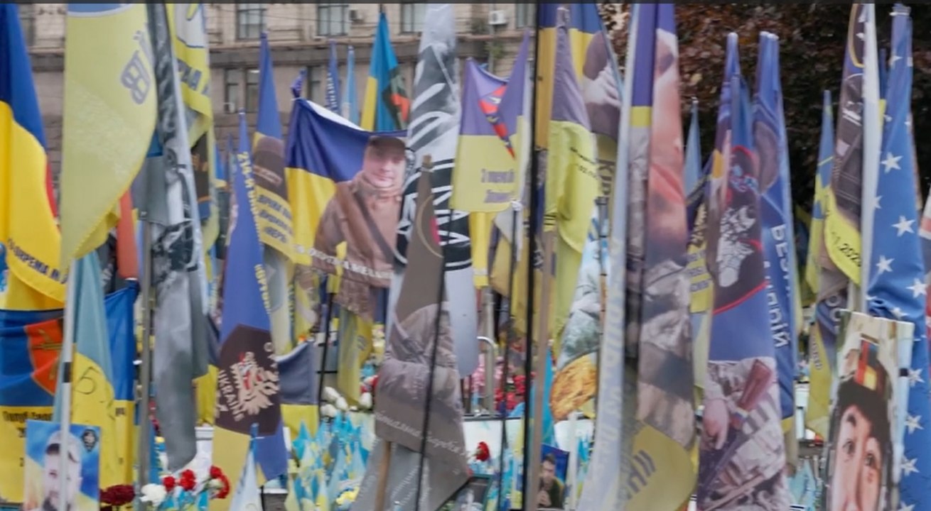 Ukraine : La vie malgré tout Bande-annonce VF STRUS
