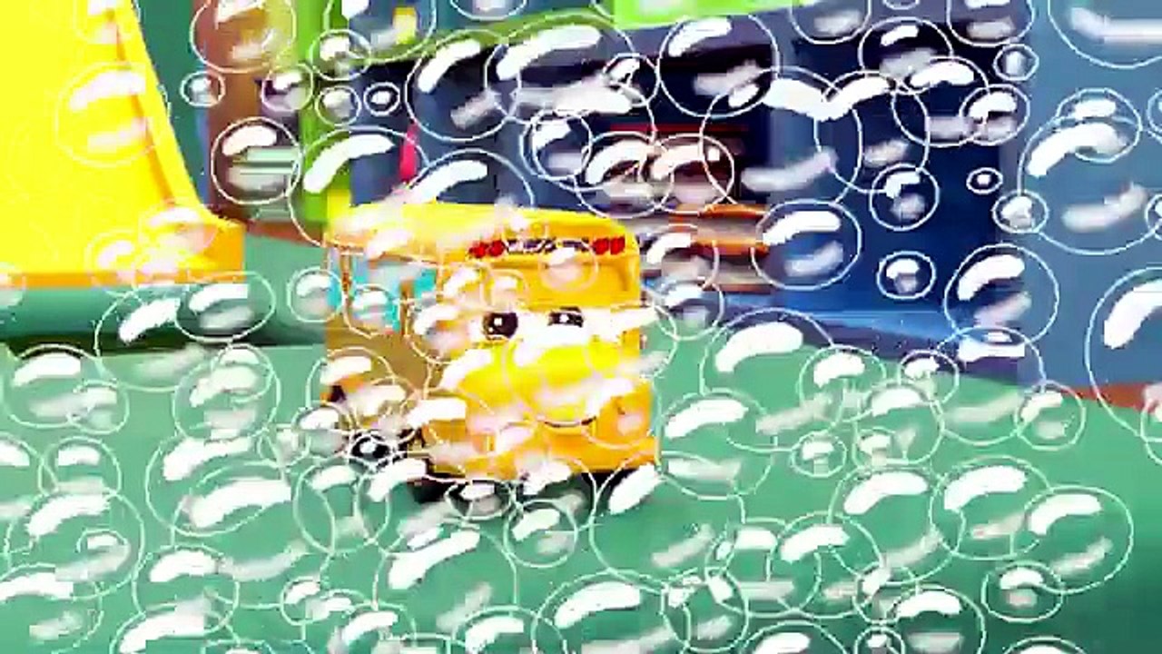 Sing Simple Song - Old MacDonald Nursery Rhyme _ Wow_ Learn Color with Cute Little Cars