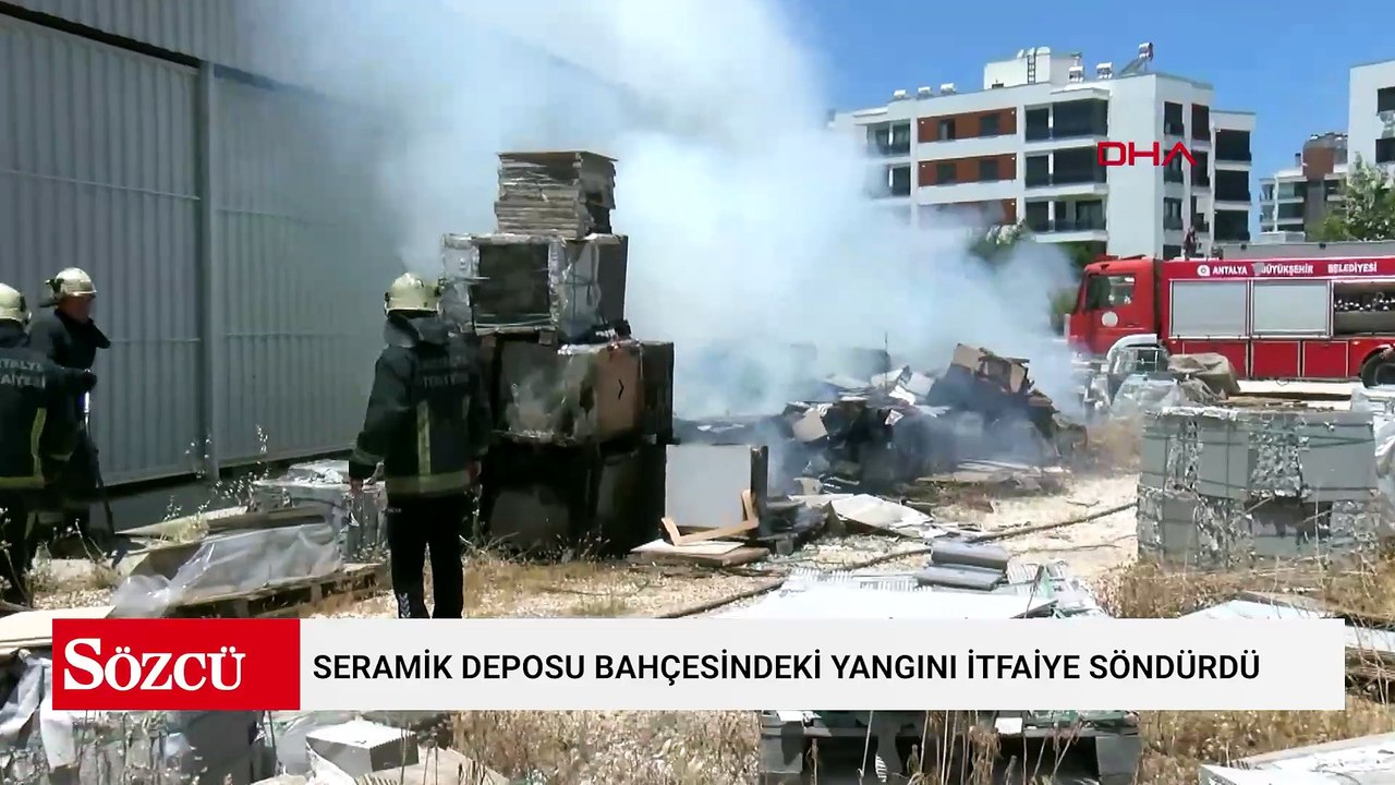 Seramik deposu bahçesindeki yangını itfaiye söndürdü