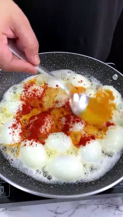 Egg Pepper Fry ASMR Cooking __#shorts #food #asmr #indianasmrworld #eggdish #eggreciepe #streetfood