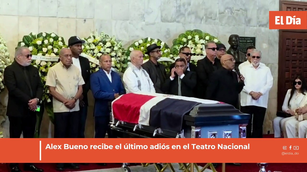 Alex Bueno recibe el último adiós en el Teatro Nacional