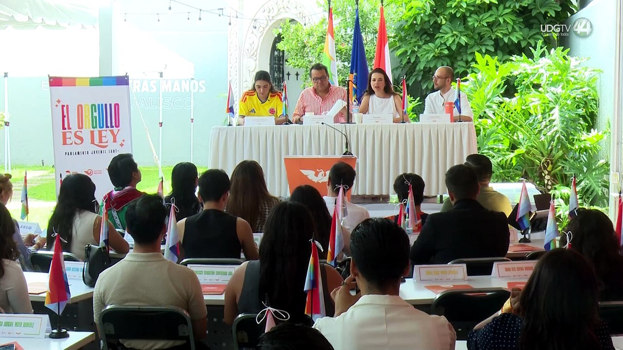 Llaman a juventudes LGBT+ a no abandonar la lucha por sus derechos durante Parlamento Juvenil