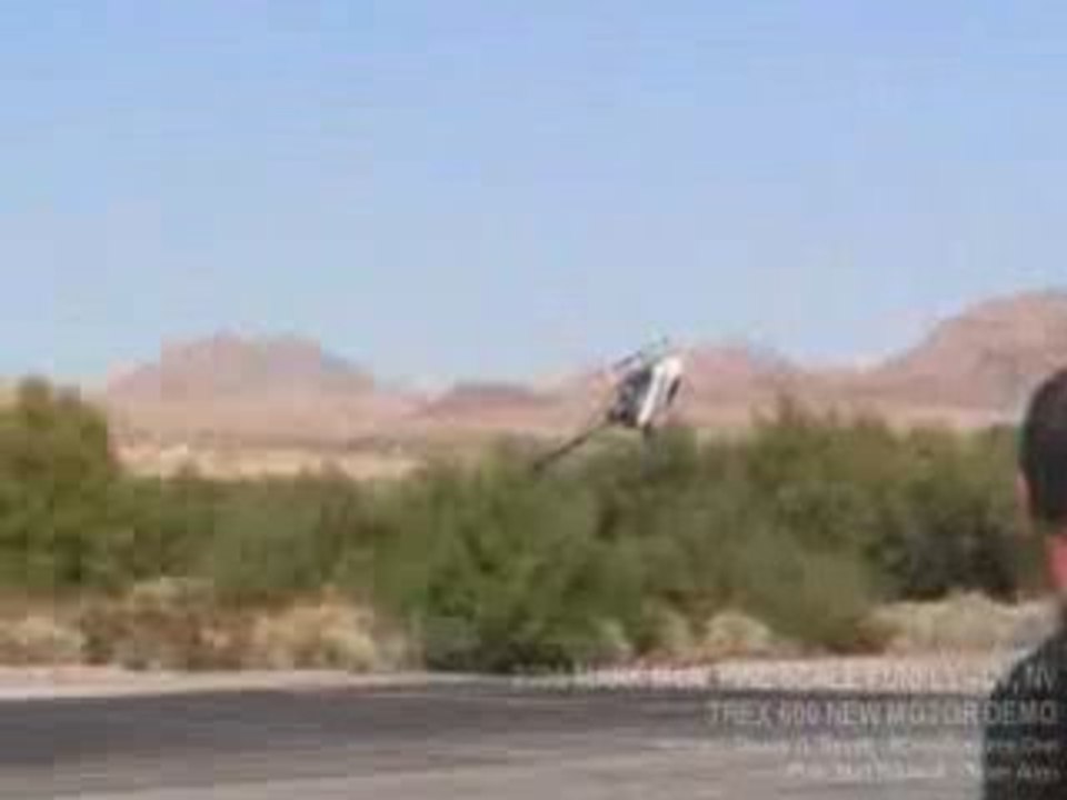 Pilote d'hélicoptère radiocommandé