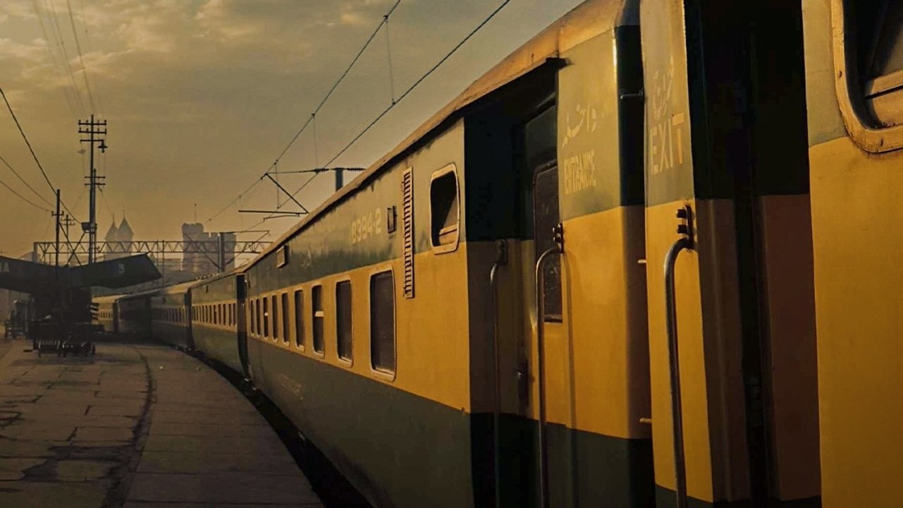 पाकिस्तान में कैसे पहुंचे भारतीय ट्रेन के डिब्बे? जानें इसकी पूरी कहानी
