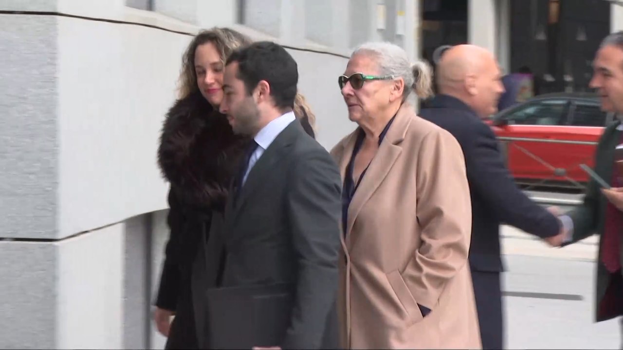 Pano se ratifica: la abogada de las cloacas del PSOE, le ofreció 250.000 € para 'borrar' sus pagos en efectivo