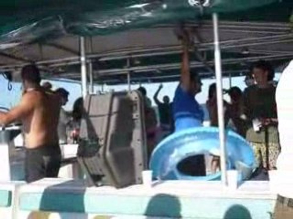 IrregularSounds Boat Partytimes