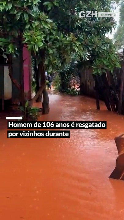 Homem de 106 anos é resgatado por vizinhos durante chuva em Coronel Bicaco, no noroeste do RS