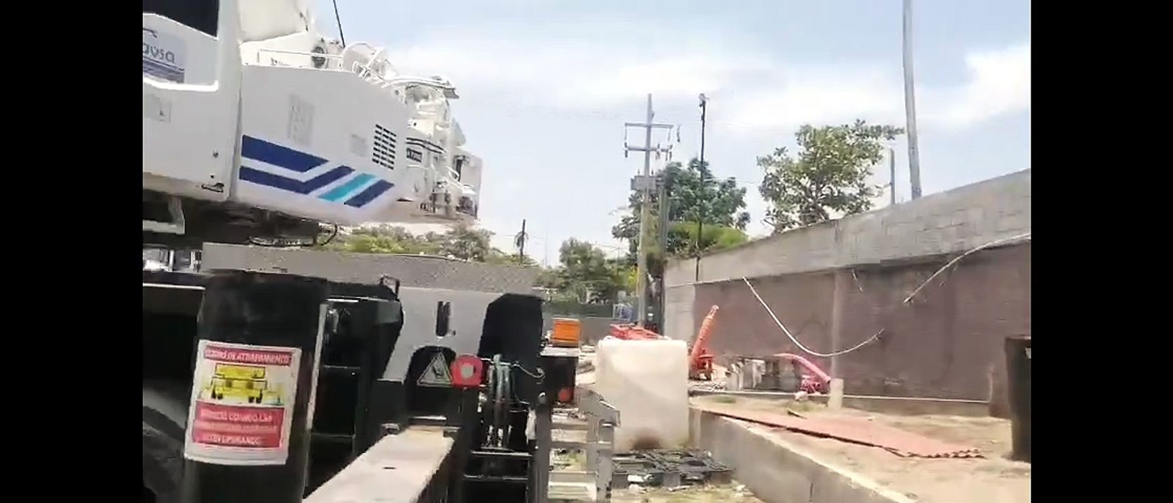 TADANO 475538