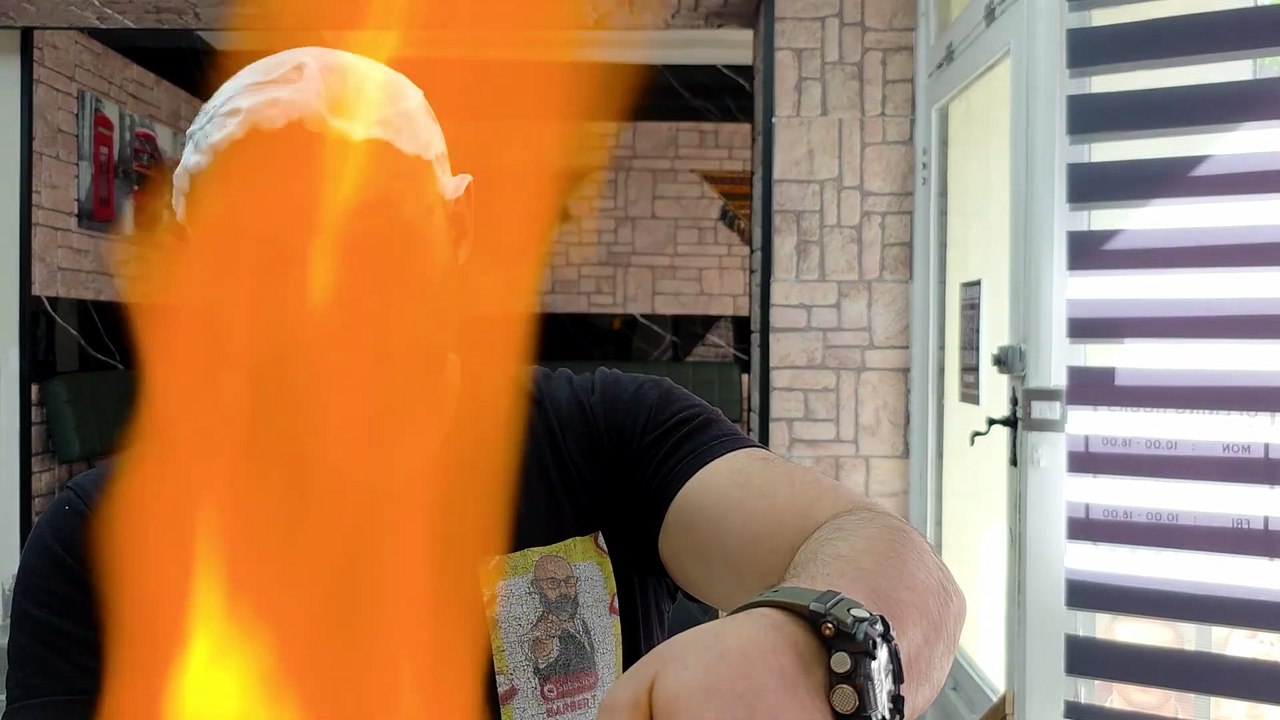 Straight Razor Head Shave Perfection