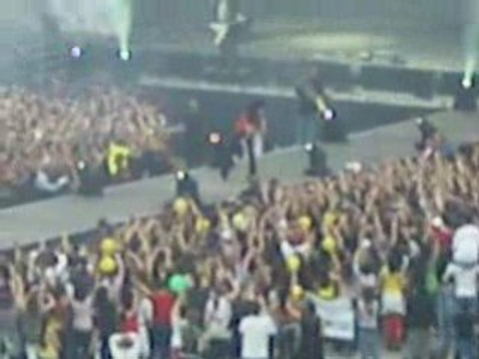 Leb Die Sekunde (Parc des Princes) 01