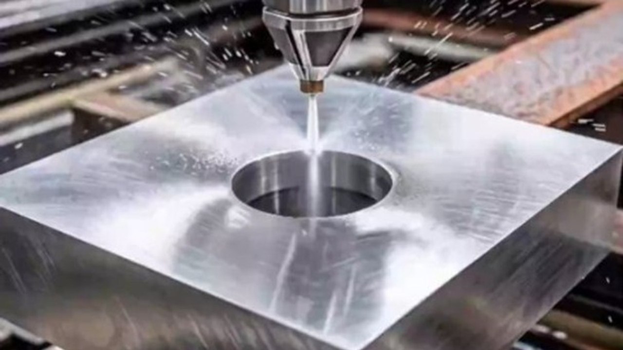 Water vs Steel: The Insane Power of a High-Pressure Water Jet 💧⚙️