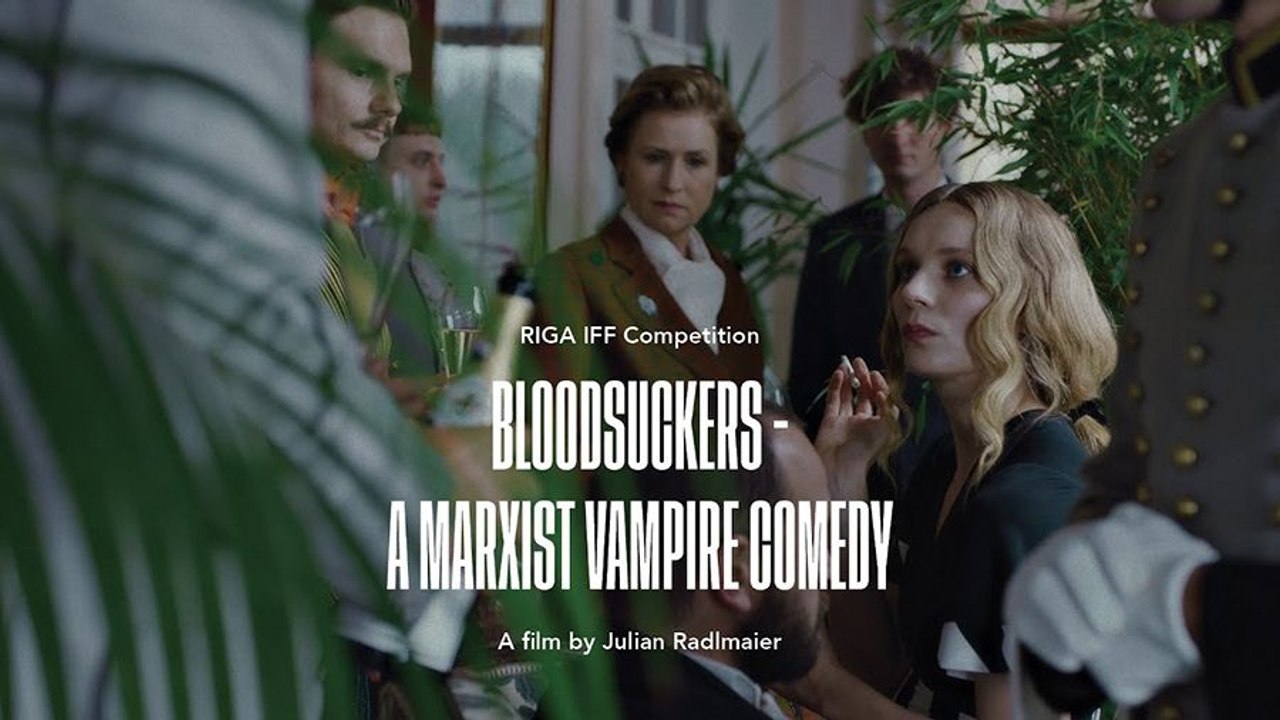 Primer Tráiler Oficial de 'Chupasangre: Una comedia marxista de vampiros'