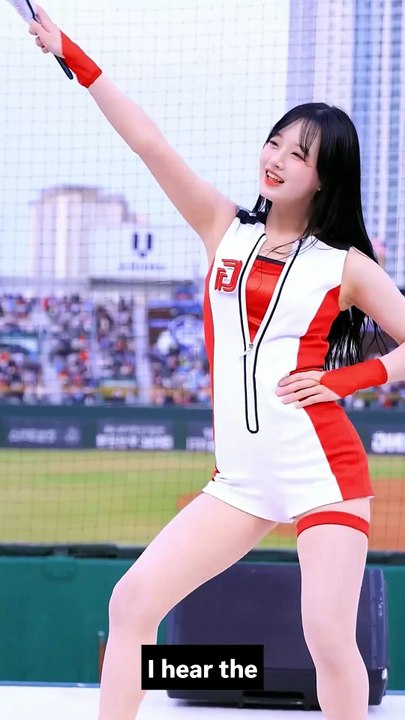 Beautiful Korean Cheerleader Jeong Seol-ah Cute Dance Fancam + Cheerleader EP 102
