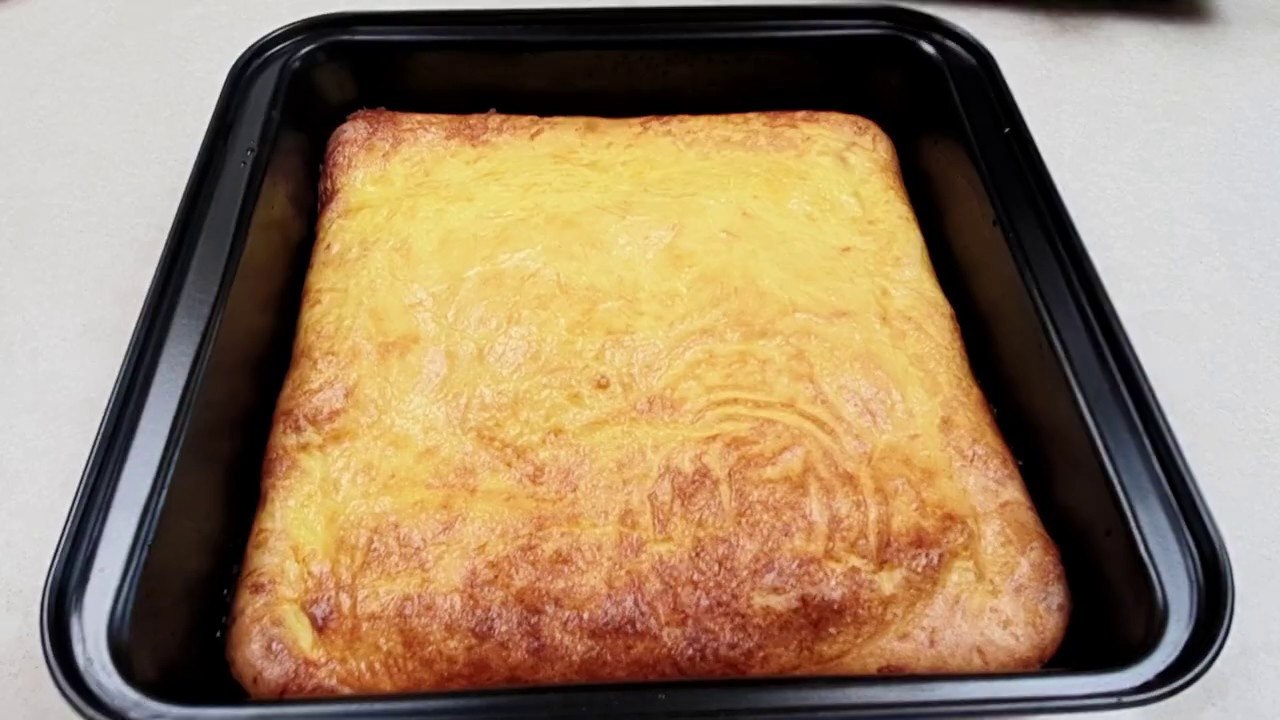 Videoanleitung für Eier mit Käse, für 2 Minuten in den Ofen und es gibt Käsekuchen!