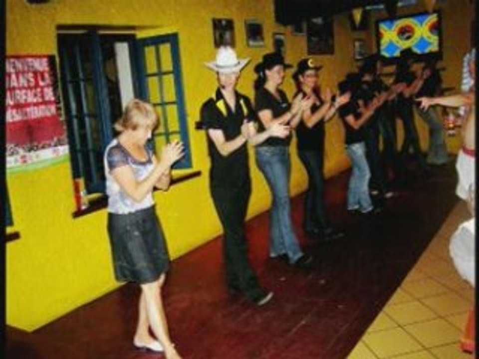 Paulette III : Universidad de la Caña country égyptienne