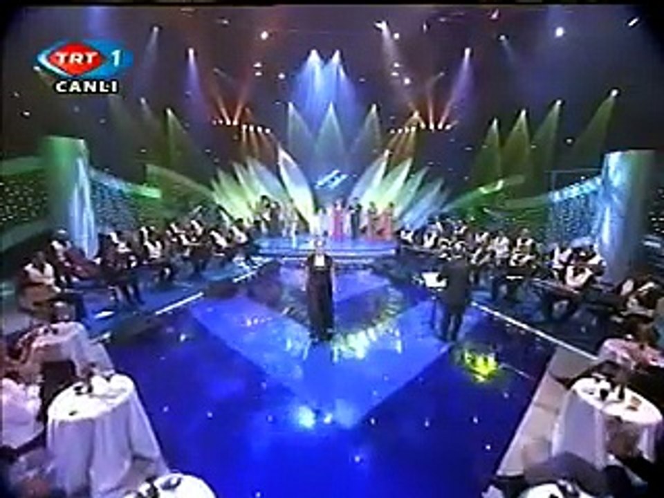 seda gökkadar gülbeyaz - manolyam