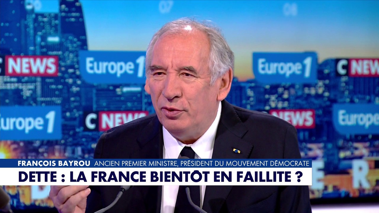 François Bayrou : «On va vers une guerre des gé...