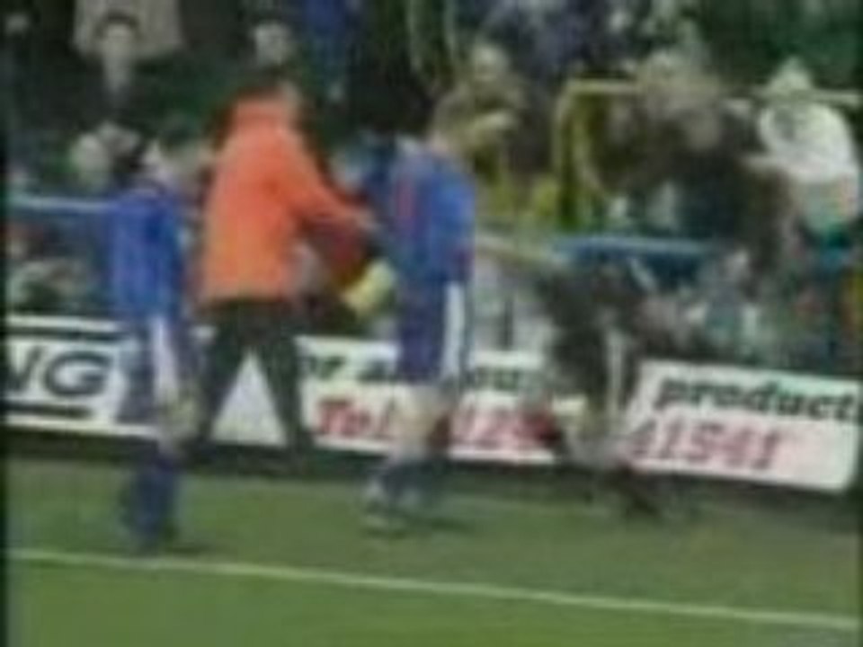 Funny_Football