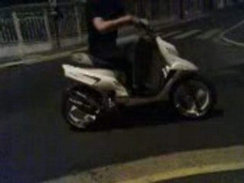 Spitro de nuit
