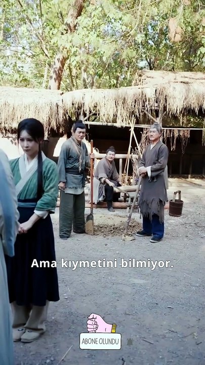 İki Dünya Arasinda E05