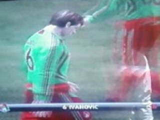 5 joueurs expulsés =forfait(à cause d'une simulation)(8-0)