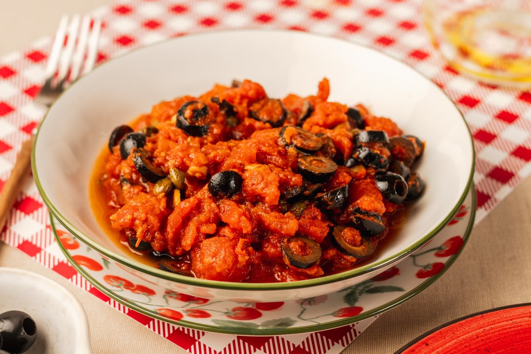 Salsa puttanesca
