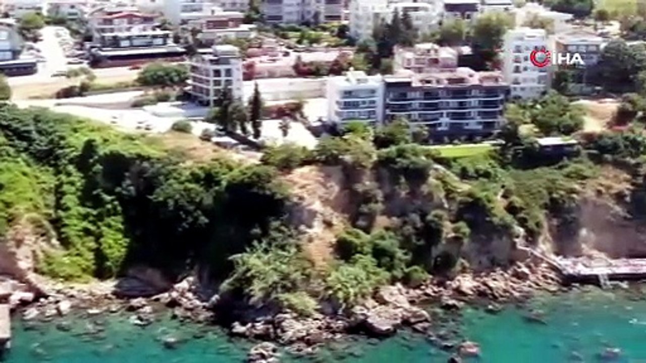 Antalya falezleri için kritik uyarı: "Bu gidişle 50 metrede bir asansör, 50 metrede bir beach platformu görebiliriz"