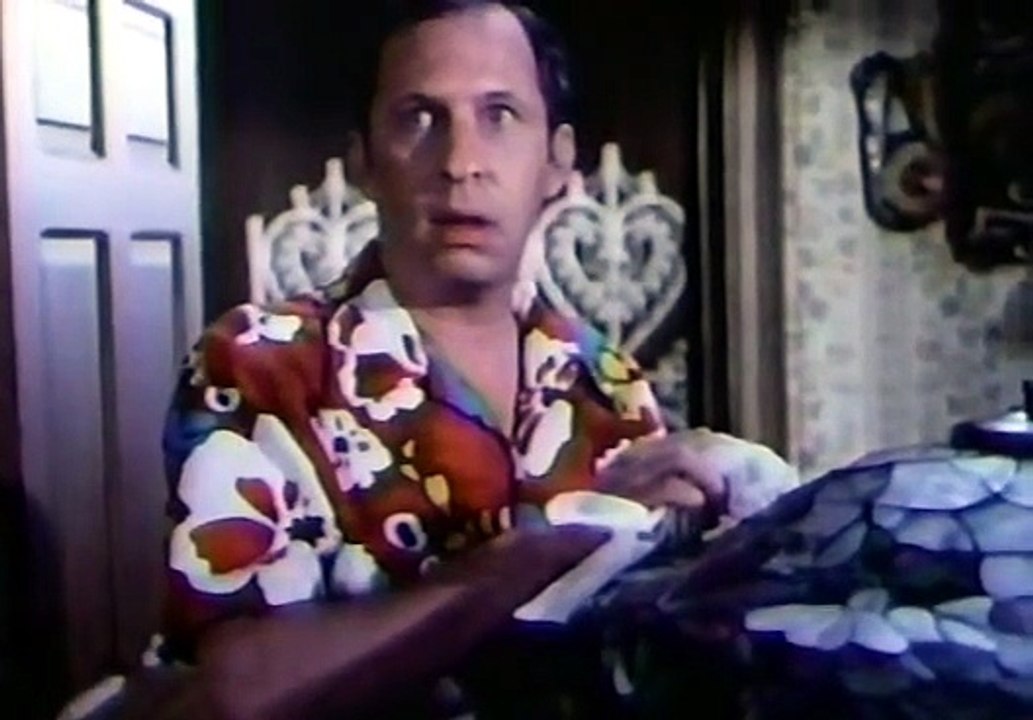 Man from Atlantis S01E03 Hawk Of Mu