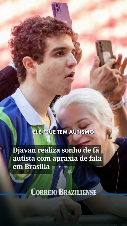 Djavan realiza sonho de fã autista com apraxia de fala em Brasília