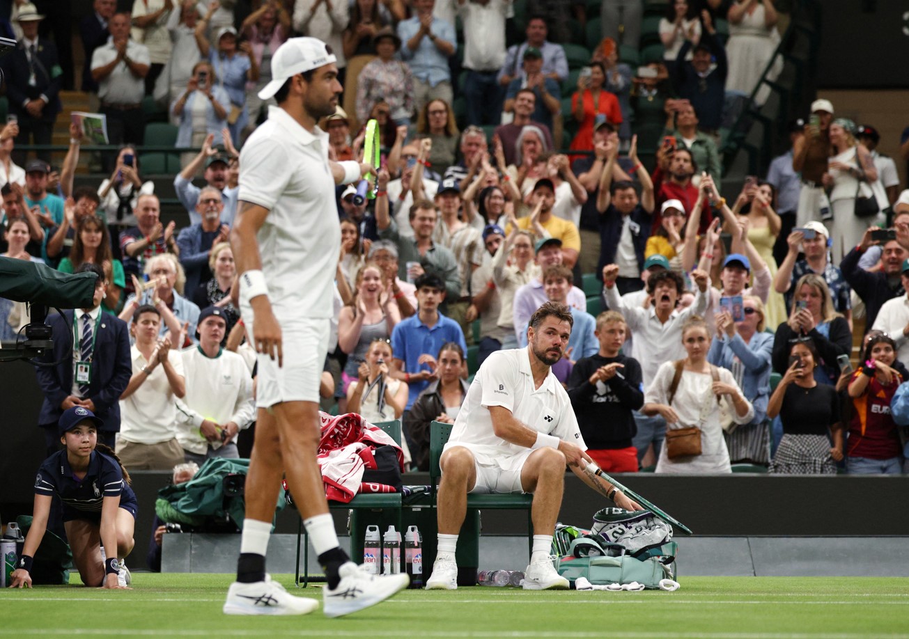 Wimbledon : 4 tie-breaks en 4 sets, le match de titans remporté par Berrettini contre Wawrinka pour sa dernière
