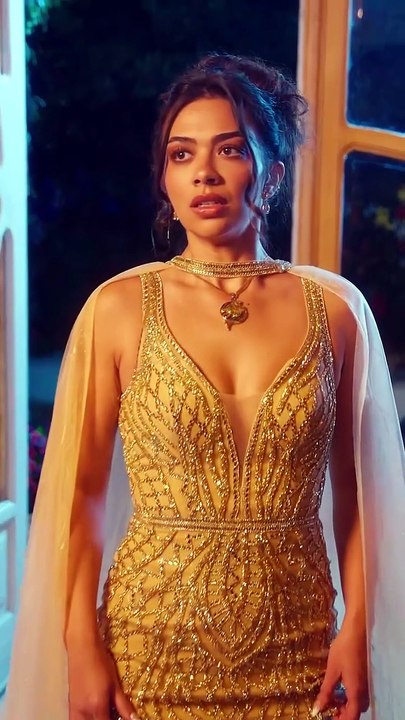🧡🍏 🔥  Alpha's Unexpected Virgin Bride