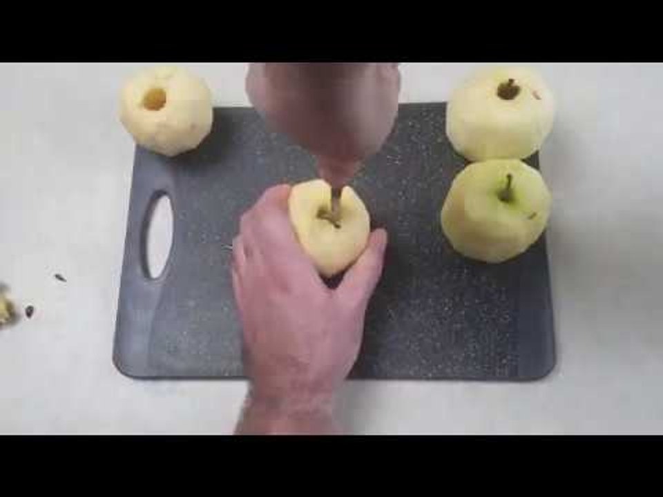 TORTE MIT ÄPFELN IN 5 MINUTENVORBEREITEN SIE MEHR, ABER ES WIRD KLEIN