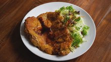 How Does Teriyaki Chicken Get So Crispy? 🍗